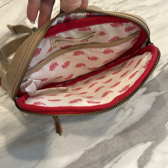 Madewell x Dickies Tan Belt Bag - Picture 5 of 6